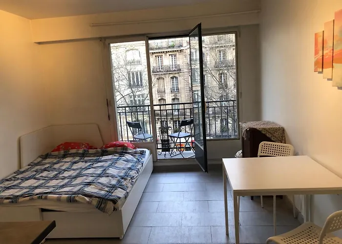 Apartman Beautiful Next To Metro *