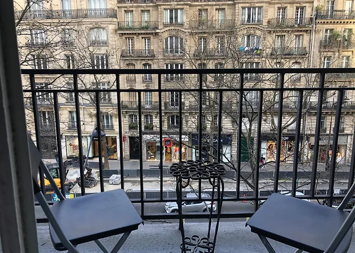 Apartman Beautiful Next To Metro *